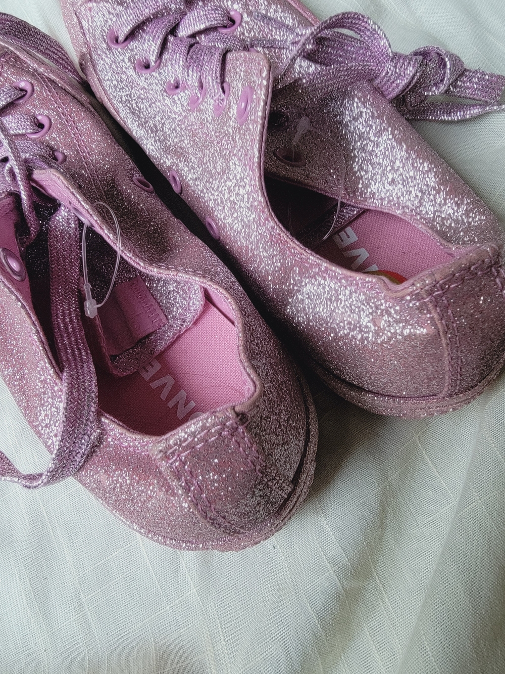Converse Pink Glitter Low-Top Sneakers Chucks Kicks Nwob Pls See All Pics - Picture 5 of 14